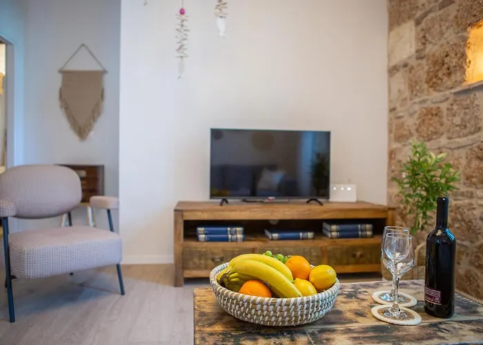 Apartments Mali Raj Komiza