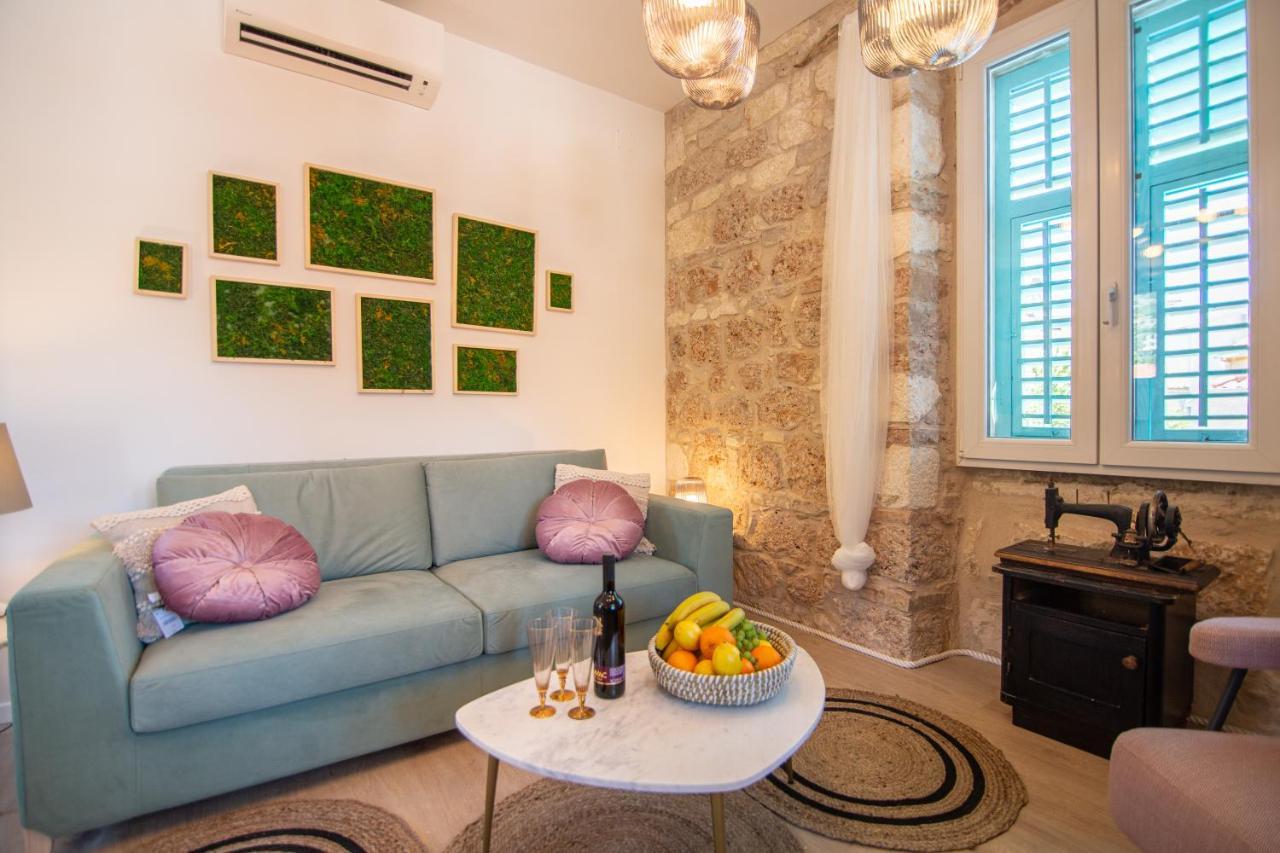 Mali Raj Apartment