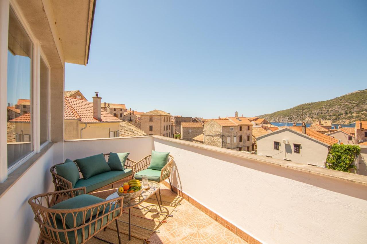 Mali Raj Apartman *