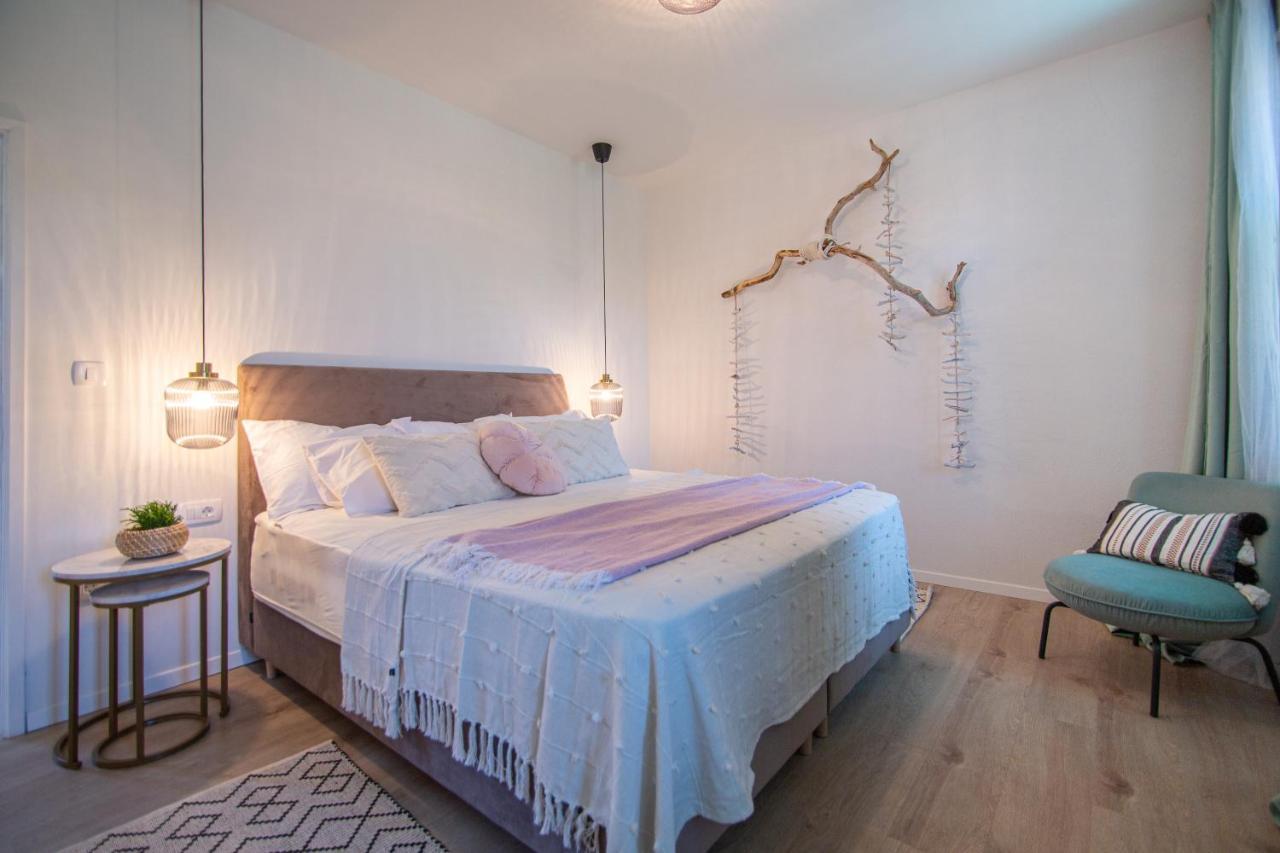 Mali Raj Apartment