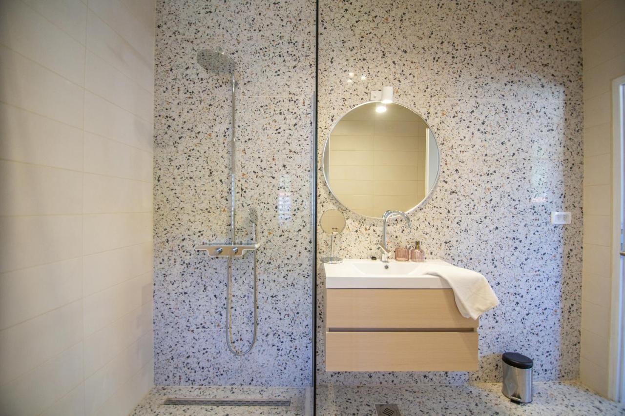 Mali Raj Apartment *