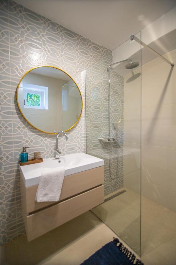 Mali Raj Apartment *